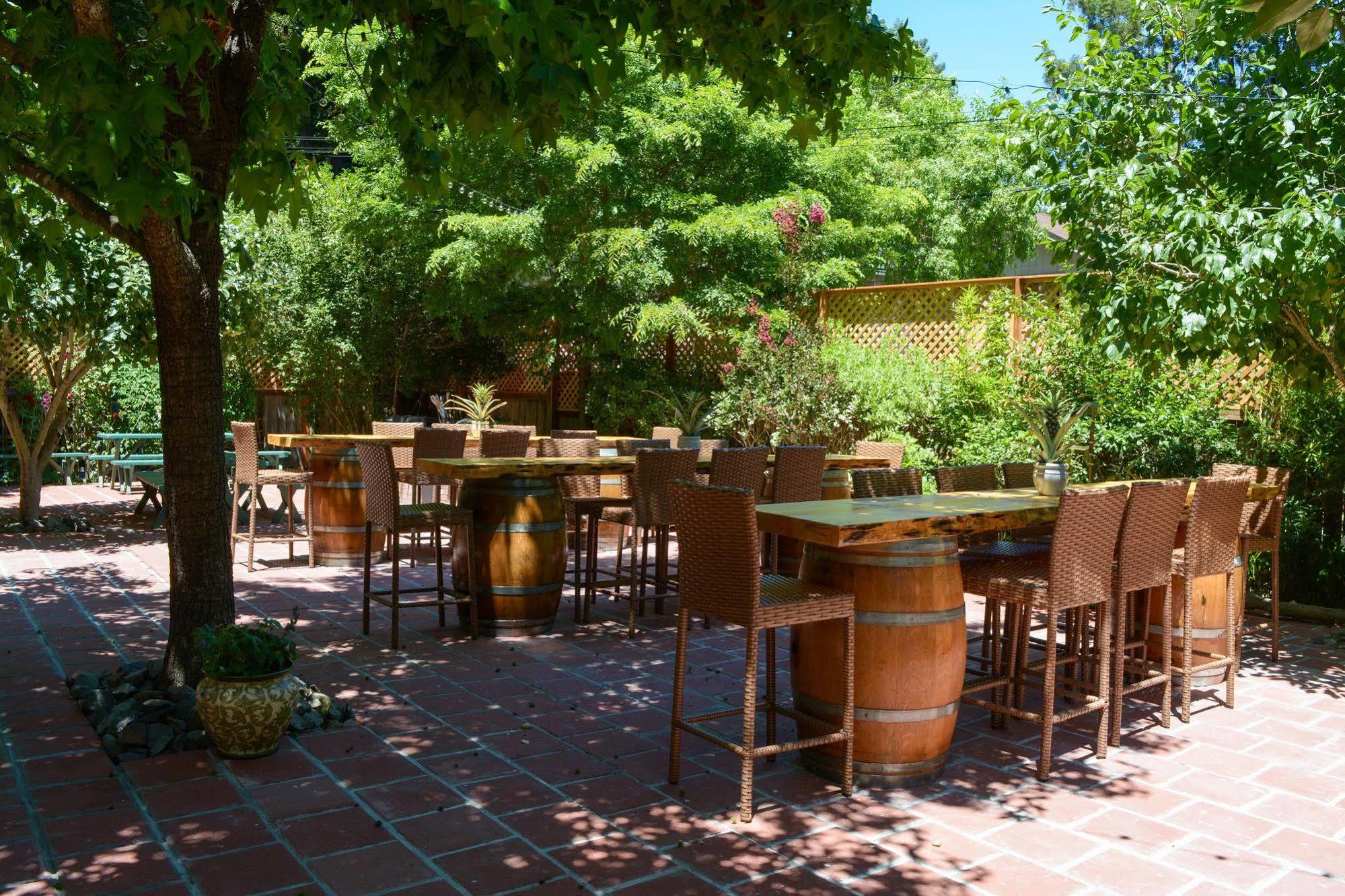 Fern Grove 4* Guerneville