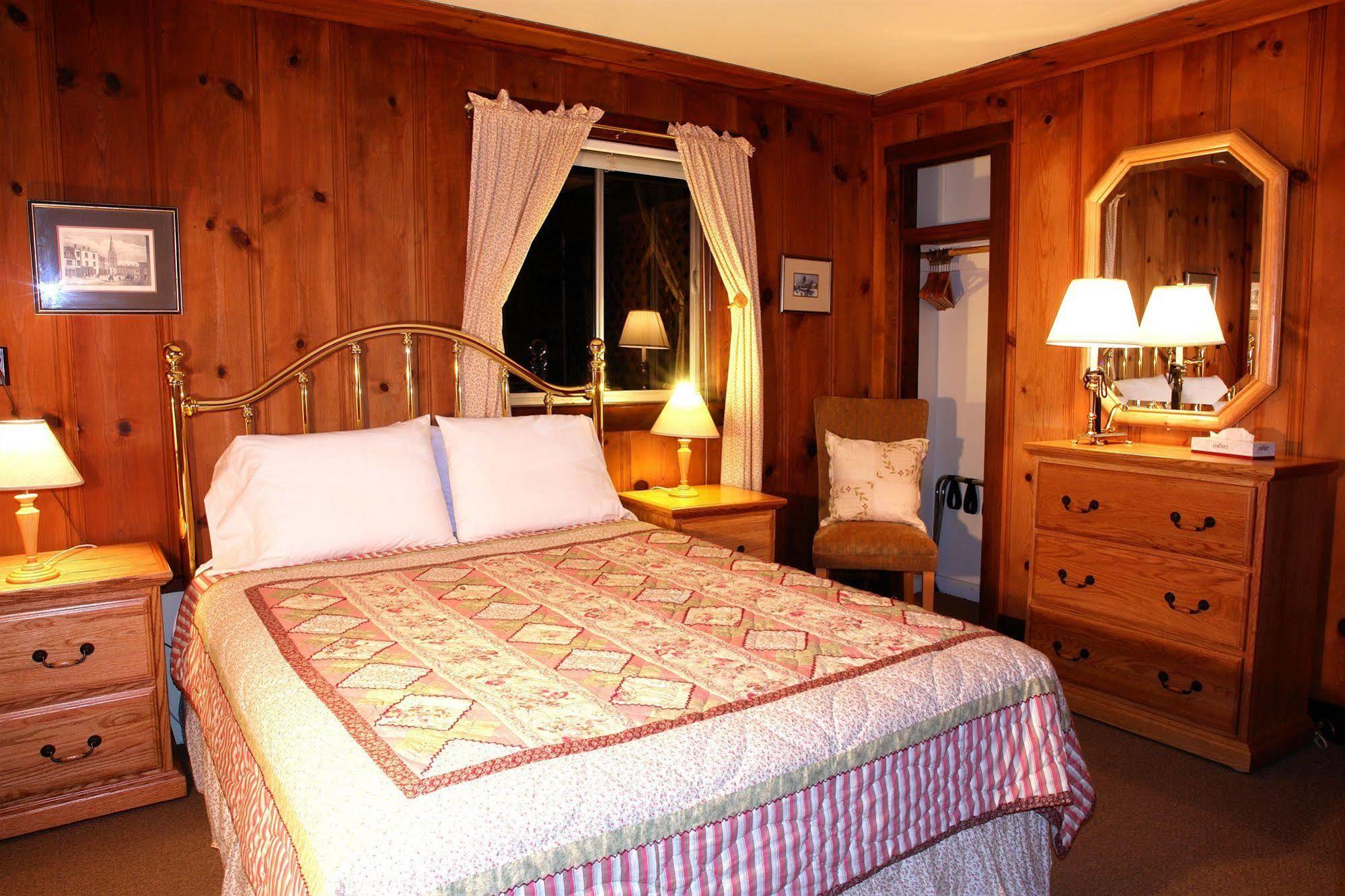 Bed and breakfast Fern Grove 4*