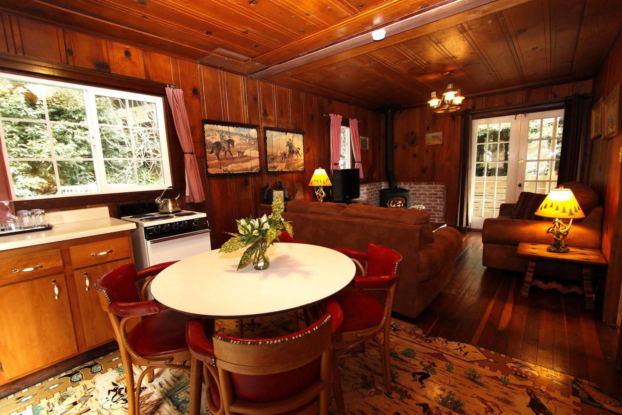 Fern Grove Bed and breakfast